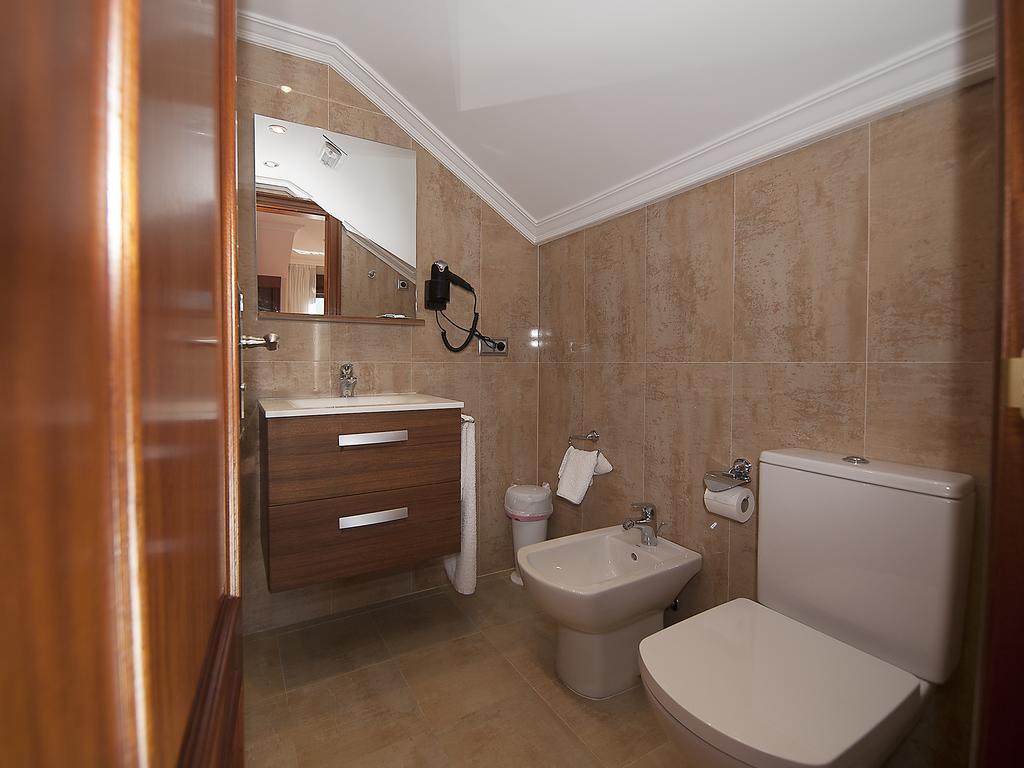 Pension Residencia A Cruzan (Adults Only) ノアリャ エクステリア 写真